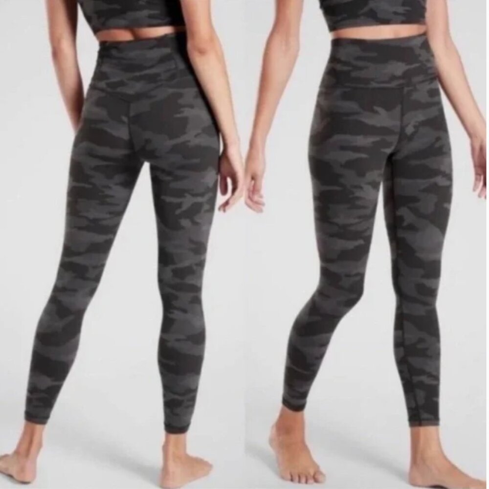 Athleta Elation Camo 7/8 Tight Women's Size XS Black and Gray - Picture 4 of 10